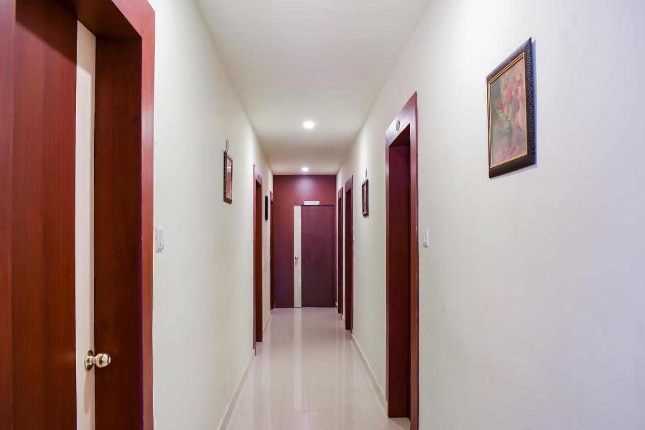 Capital O 67249 Hotel Planet Бхубанешвара Экстерьер фото