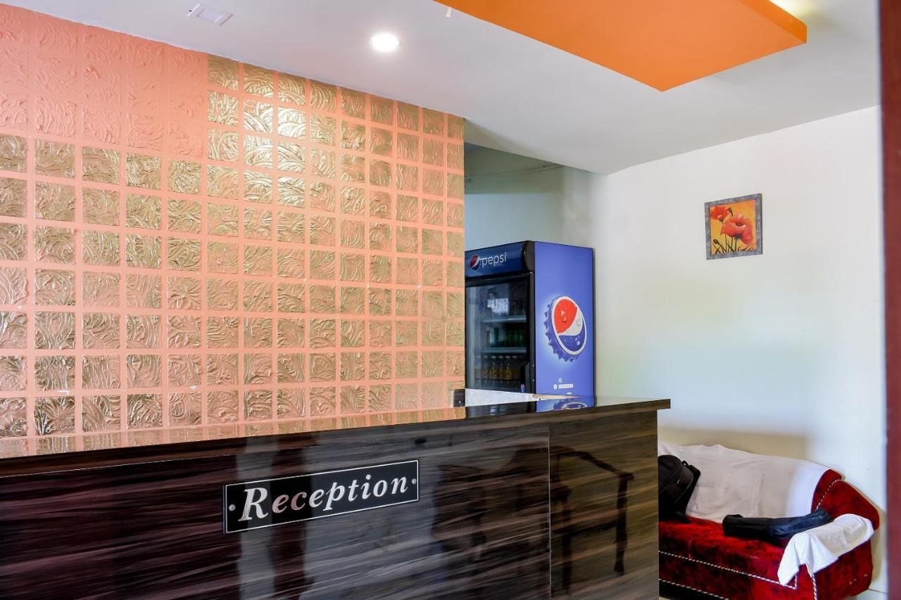 Capital O 67249 Hotel Planet Бхубанешвара Экстерьер фото